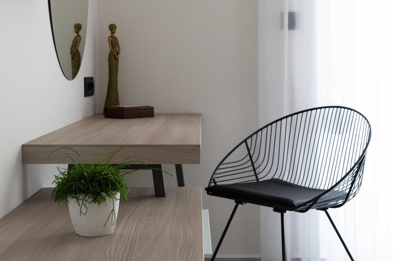Kallia Sea Breeze - 3 Bedroom Apartment Rhodes City ภายนอก รูปภาพ
